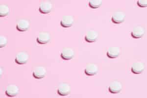 Tabletten mit dem Aussehen von Metformin